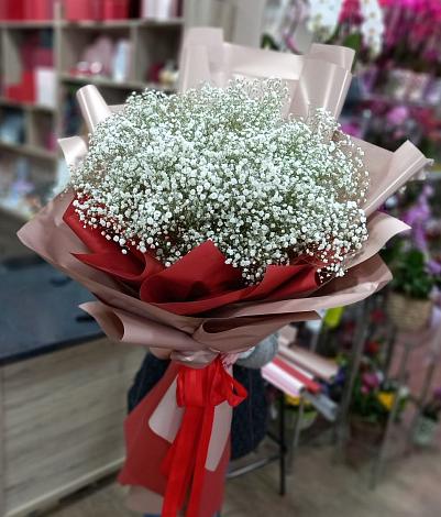 Букет цветов из: Гипсофила в Горно-Алтайске