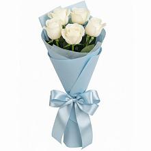 Букет 5 Белых роз Проуд в Горно-Алтайске
