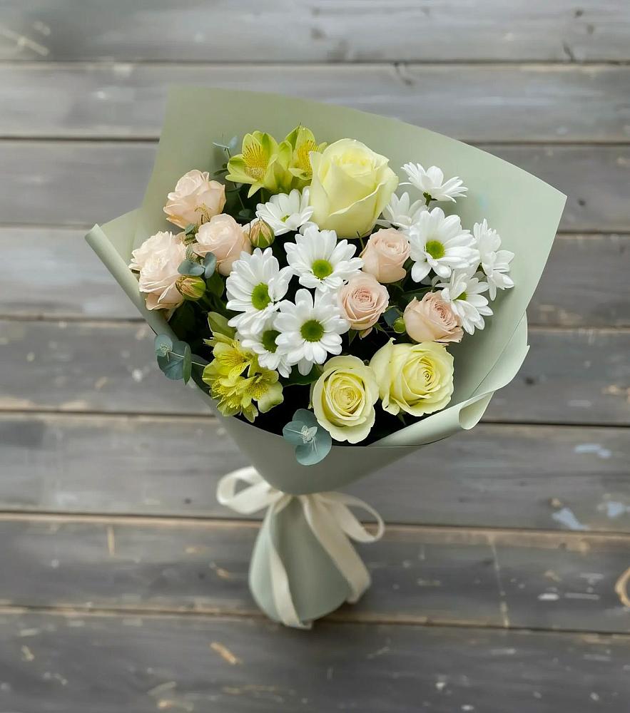Букет цветов из: Альстромерии, Розы и Хризантемы в Горно-Алтайске