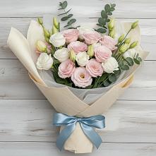 Букет цветов из:  Лизиантусы в Горно-Алтайске