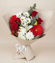 Букет цветов из:  Розы, Хризантемы, Герберы и Лилии в Горно-Алтайске