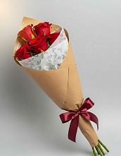 Букет цветов из:  Розы в Горно-Алтайске