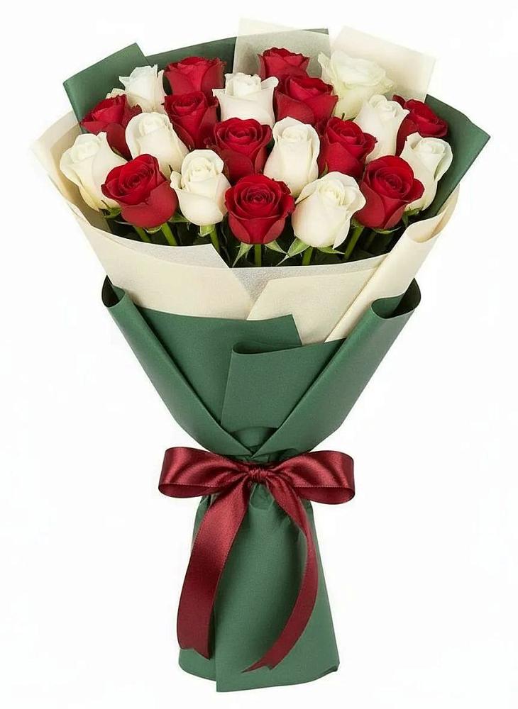 Букет Микс из красных и белых роз в Горно-Алтайске