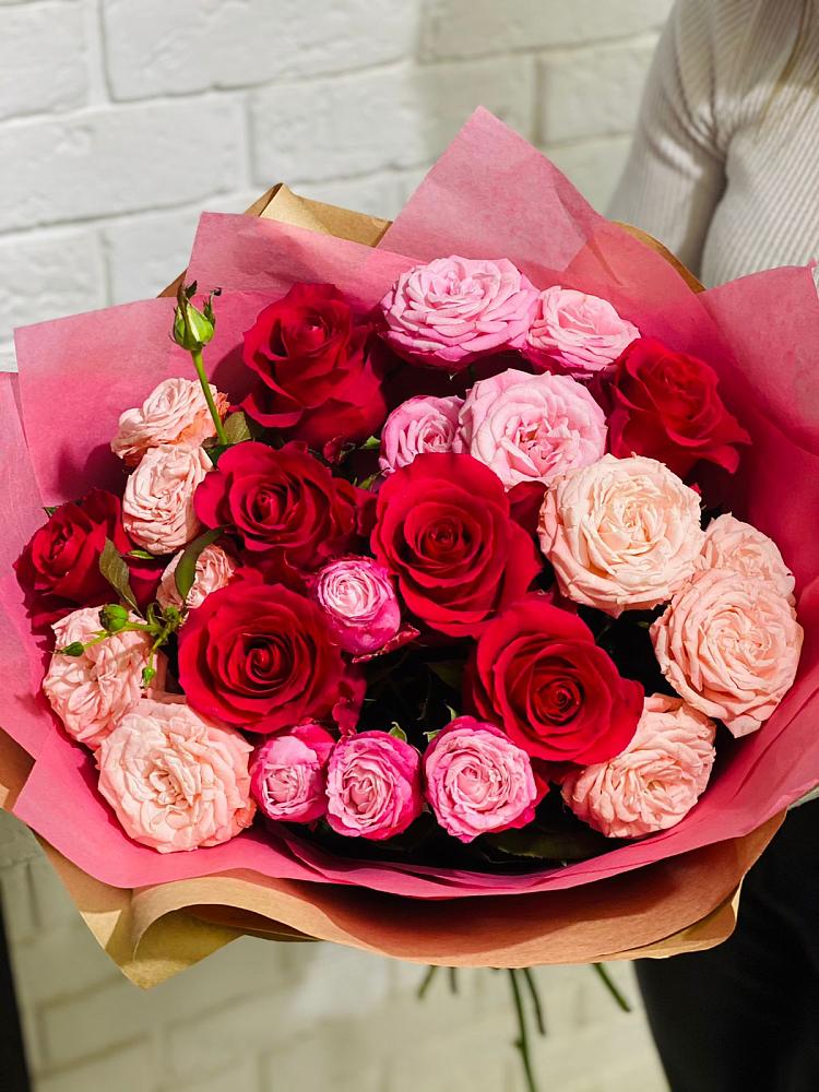 Букет цветов из: Розы в Горно-Алтайске