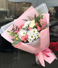 Букет цветов из:  Розы, Лизиантусы и Хризантемы в Горно-Алтайске