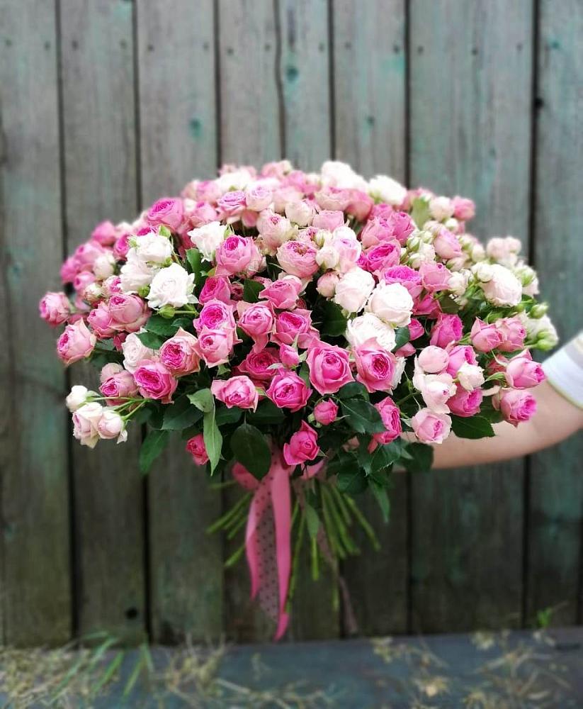 Букет Розовые кустовые розы Натали и Лав Лидия в Горно-Алтайске