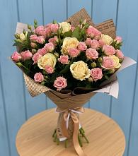 Букет цветов из:  Розы в Горно-Алтайске