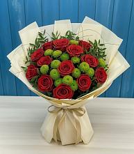 Букет цветов из:  Розы и Хризантемы в Горно-Алтайске
