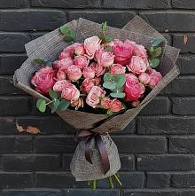 Букет цветов из:  Розы в Горно-Алтайске